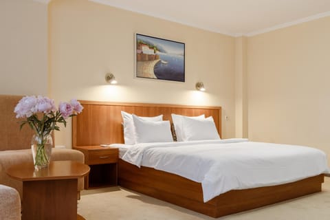 Bed, Photo of the whole room