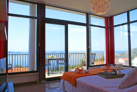 Balcony/Terrace, Bedroom, Sea view