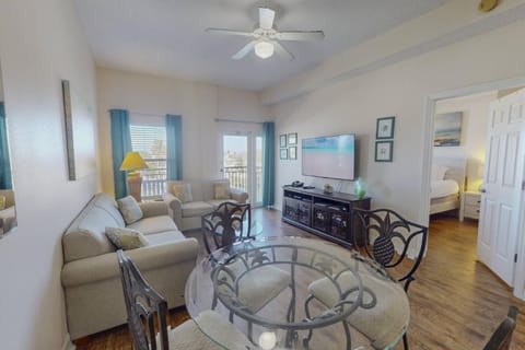305 - Madeira Bay Resort House in Madeira Beach