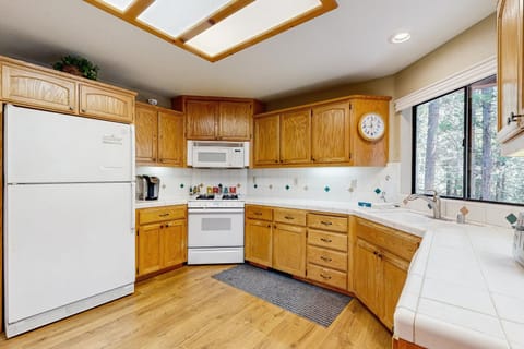 The Rockin' Buffalo House in Shaver Lake