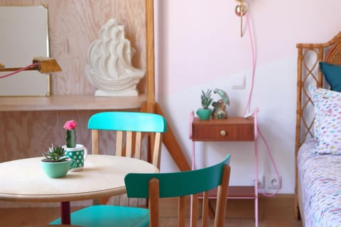 Decorative detail, Bedroom