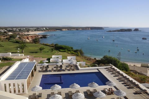 Bird's eye view, Swimming pool