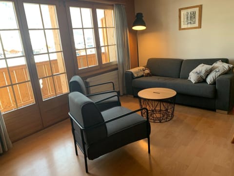 Chalet Butterfly Apartment in Adelboden