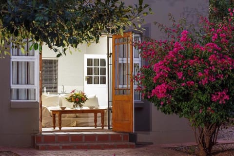 Garden, Balcony/Terrace