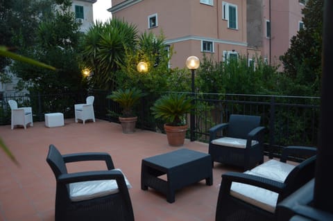 Balcony/Terrace, Sunset, Internal: Not applicable to any particular room