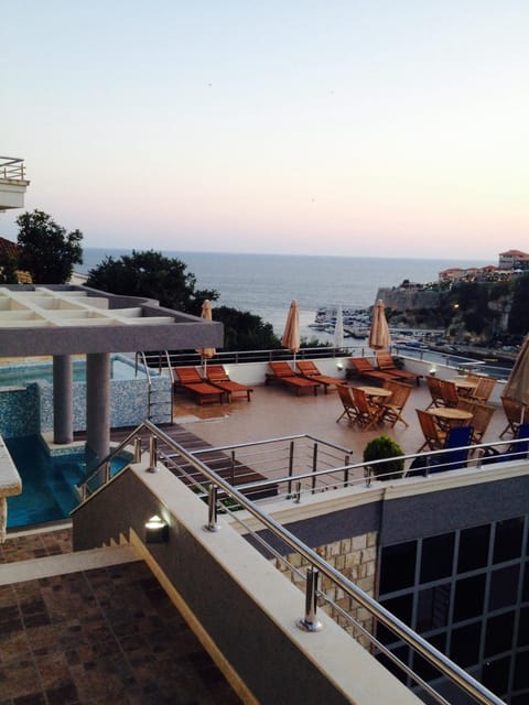 Patio, Sea view