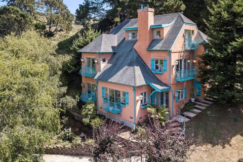 Property building, Bird's eye view