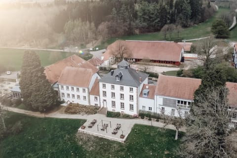 Property building, Bird's eye view