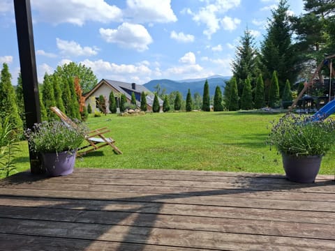 Garden, Garden view, Mountain view