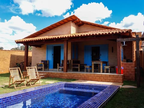 Property building, Patio, Facade/entrance, Swimming pool