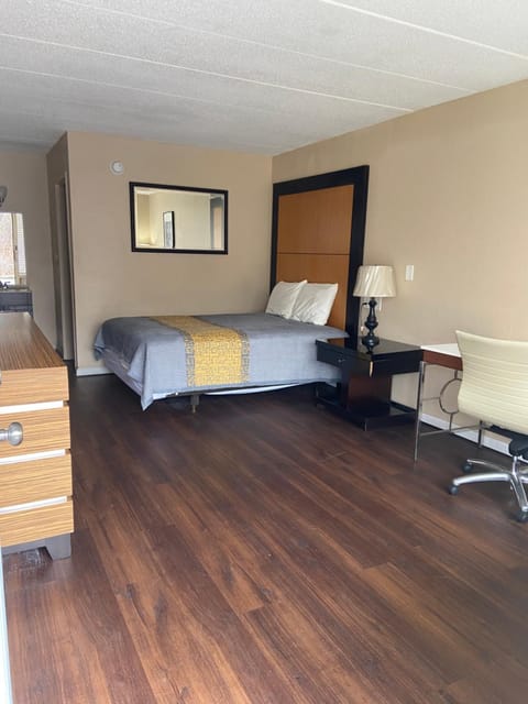 APM Inn and Suites Hotel in Winchester