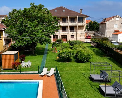 Property building, Swimming pool