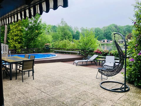 Holiday Home 'Beautifull Water' House in Limburg (province)