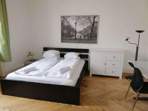 ZüriZimmer Vacation rental in Zurich City