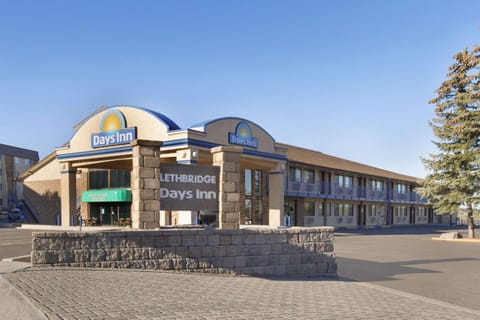 Property building, On site