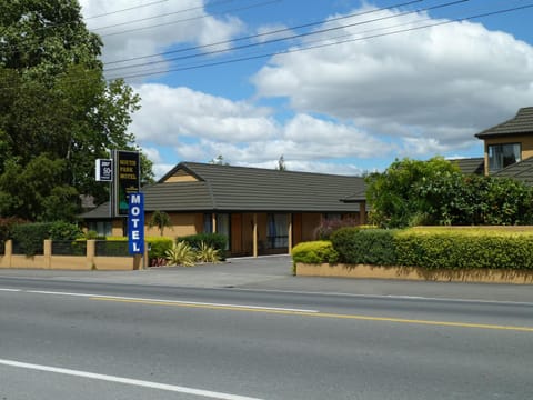 On site, Street view