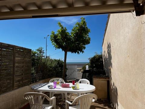 Patio, Garden