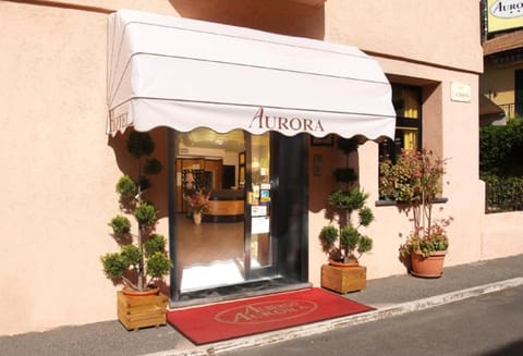 Facade/entrance, Facade/entrance, Property logo or sign