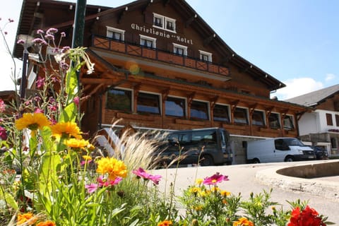Facade/entrance, Summer