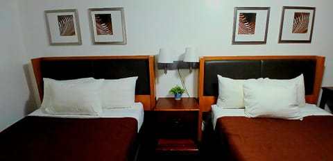 Neva Jean Motel Motel in Wisconsin