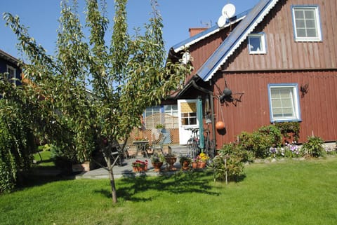 Property building, Garden view