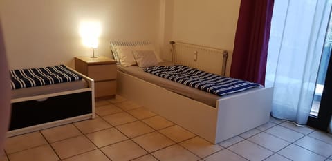 flats-4u - Cosy, quiet & clean apartments in the city ( Apt. 5 ) Apartment in Bonn