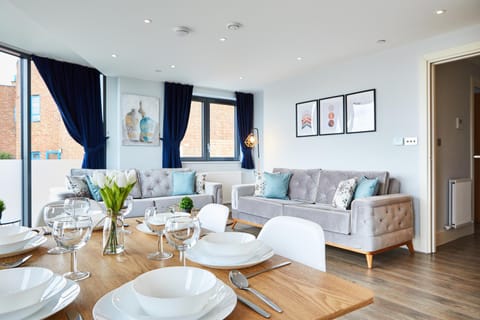 Living room, Seating area, Dining area