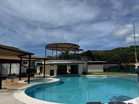 Swimming pool, sunbed