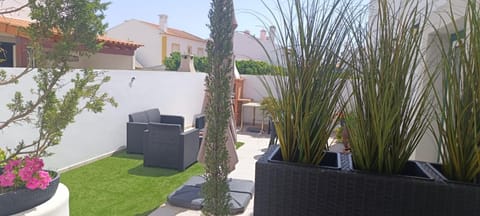 Patio, Off site, BBQ facilities