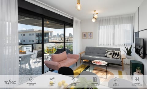 Balcony/Terrace, Living room