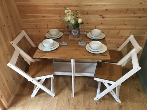 Cil y Coed Luxury Pod Campground/ 
RV Resort in Wales