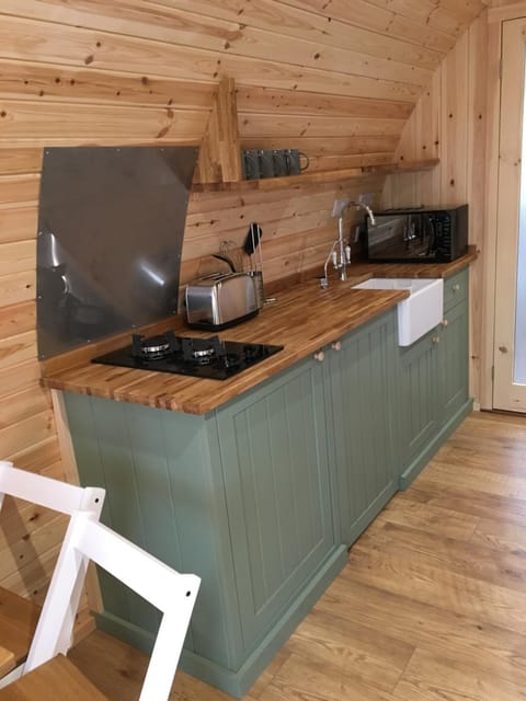 Cil y Coed Luxury Pod Campground/ 
RV Resort in Wales