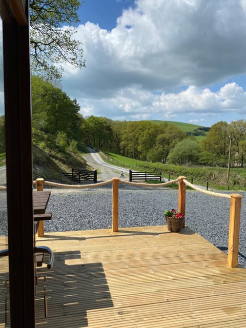 Cil y Coed Luxury Pod Campground/ 
RV Resort in Wales