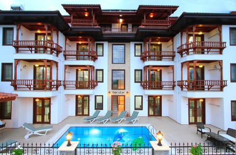 Property building, Pool view, Swimming pool