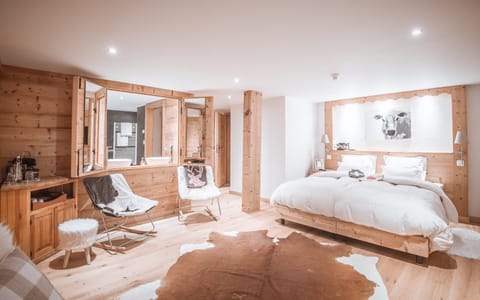 Spring, Winter, Summer, Photo of the whole room, Autumn