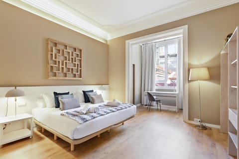 Bed, Bedroom