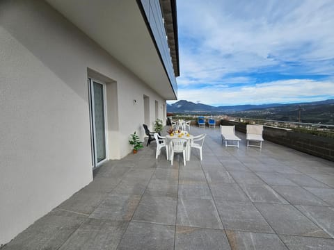Balcony/Terrace, Balcony/Terrace