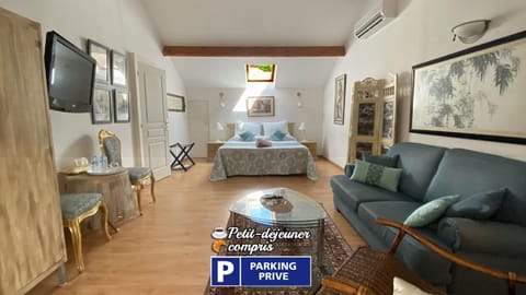 Suite indépendante de 66m2 tout confort et calme House in Villefranche-de-Rouergue