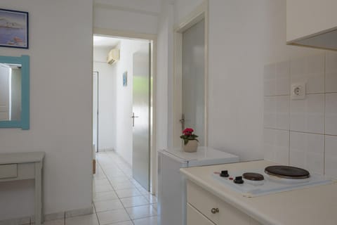 Hiona Seaside Apartment in Elounda