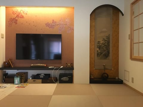 Photo of the whole room