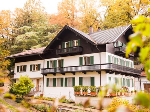 Villa Sawallisch Bed and Breakfast in Grassau
