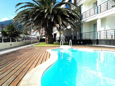 Property building, Facade/entrance, Natural landscape, Balcony/Terrace, Balcony/Terrace, Garden view, Mountain view, Pool view, Swimming pool