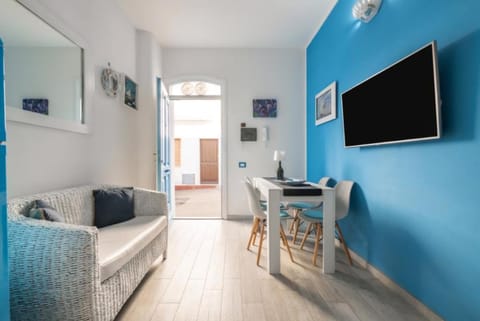 Casa Celeste Apartment in Calasetta