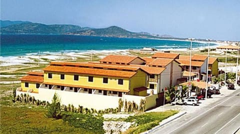 CABO FRIO CASA PARA 08 PESSOAS PRAIA DAS DUNAS RESIDENCIAL CLUb House in Cabo Frio
