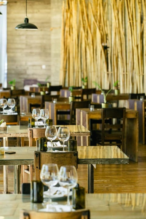 Restaurant/places to eat, Spring, Food and drinks, Food