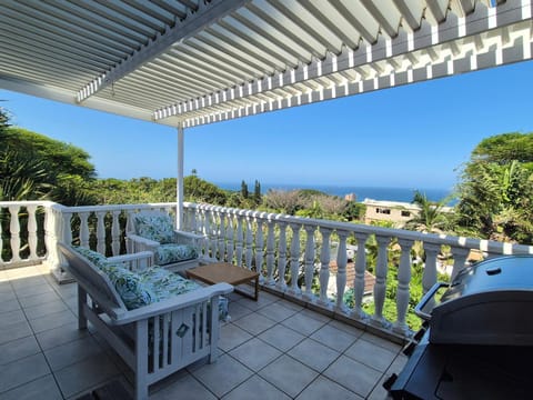 Natural landscape, BBQ facilities, Balcony/Terrace, Sea view, furniture