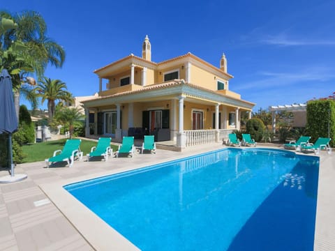 Patio, BBQ facilities, Garden, Balcony/Terrace, Garden view, Pool view, Area and facilities, Swimming pool