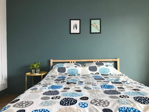Bedroom, air conditioner