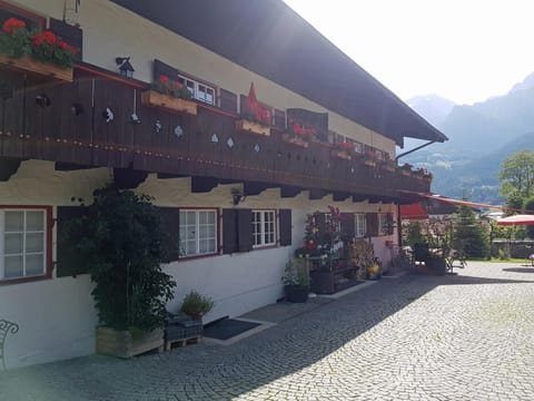 Landhaus Schmid Schönau Apartment in Schönau am Königssee