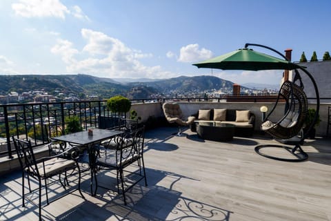 Patio, Balcony/Terrace, Mountain view